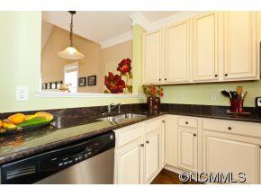 6 Maxim Court - Photo 9