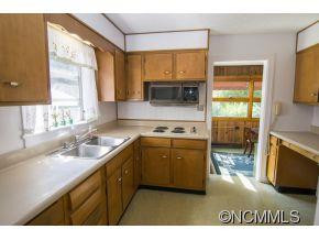 71 Lakewood Dr. - Photo 6
