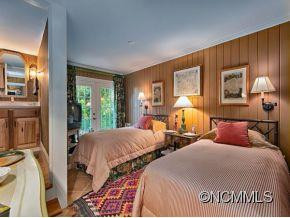 271 BROOK STREET - Photo 11