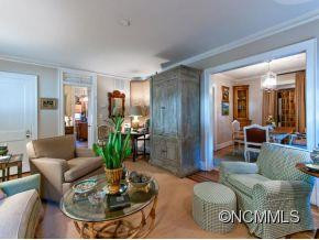271 BROOK STREET - Photo 6