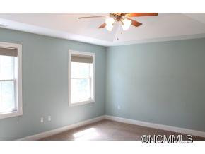 83 Old Spring Drive - Photo 13