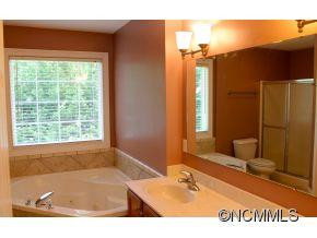 83 Old Spring Drive - Photo 14