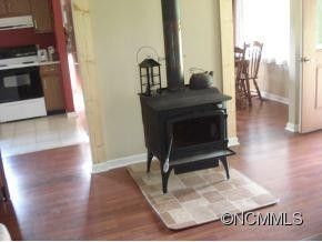 110 Longview - Photo 5