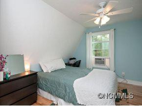 692 PHILLIPSVILLE LOOP - Photo 14