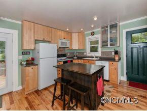 692 PHILLIPSVILLE LOOP - Photo 5