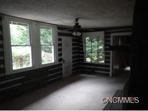 87 Weaver Drive - Photo 2