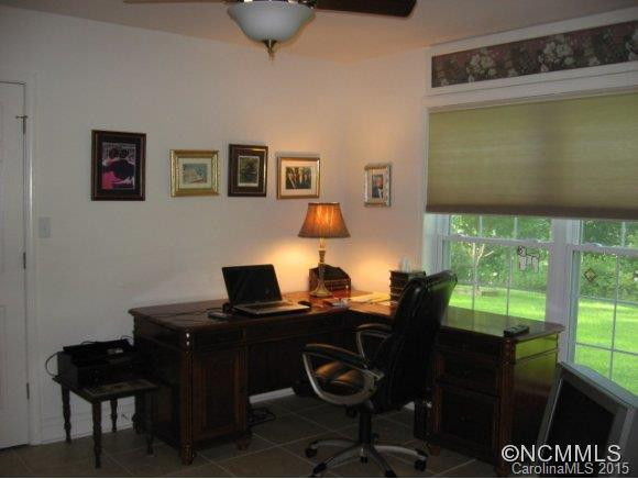 276 White Oak Circle - Photo 13