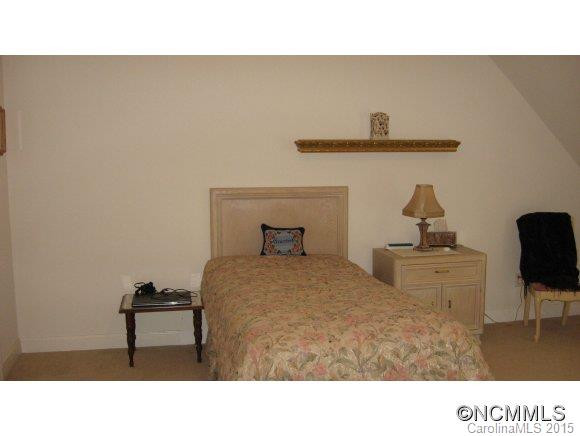276 White Oak Circle - Photo 16