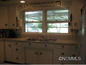 28 Two House Lane - Photo 10