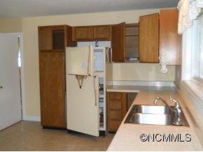 1437 Island Ford Rd - Photo 5