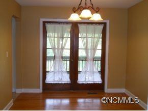 1437 Island Ford Rd - Photo 8