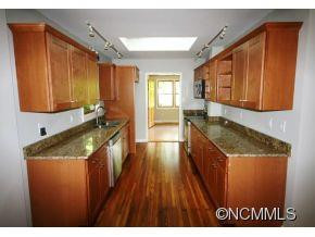 136 Swannanoa Avenue - Photo 2