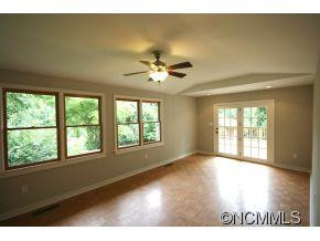 136 Swannanoa Avenue - Photo 5
