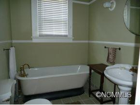 51 Lakeshore Drive - Photo 9