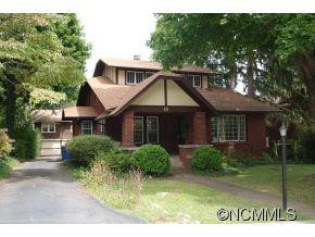 10 Colonial Place