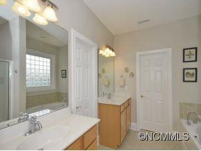 72 DRAKES MEADOW LANE - Photo 18