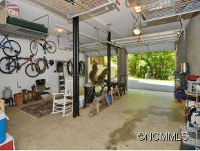 47 LAWTERDALE RD - Photo 12