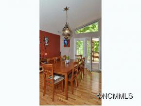 47 LAWTERDALE RD - Photo 3