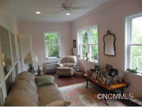 252 Sky View Terrace - Photo 3