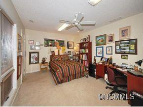 114 BROADMOOR - Photo 13