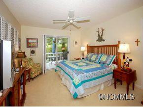 114 BROADMOOR - Photo 9