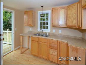 183 MILL STREET - Photo 4