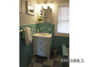10 Weaver Street - Photo 11