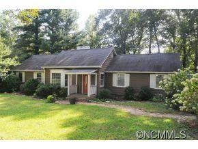 725 Maybank Drive