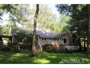 725 Maybank Drive - Photo 2