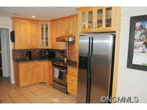725 Maybank Drive - Photo 4