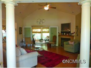 415 Kingfisher Lane - Photo 2
