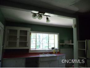 790 RICEVILLE RD - Photo 6