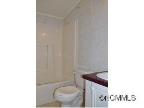 410 Plemmons Place - Photo 11