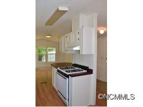 410 Plemmons Place - Photo 13