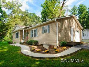 105 BRIARWOOD LANE