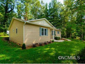 105 BRIARWOOD LANE - Photo 2