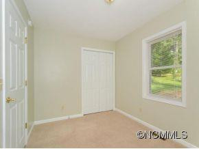 105 BRIARWOOD LANE - Photo 12
