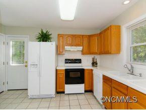 105 BRIARWOOD LANE - Photo 6