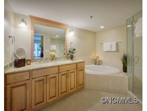 115 Bowling Park Road - Photo 7