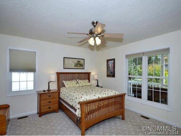 4 PIPER DRIVE - Photo 14