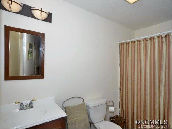4 PIPER DRIVE - Photo 22