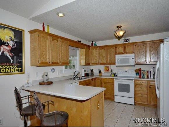 4 PIPER DRIVE - Photo 9