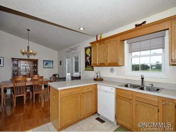 4 PIPER DRIVE - Photo 10