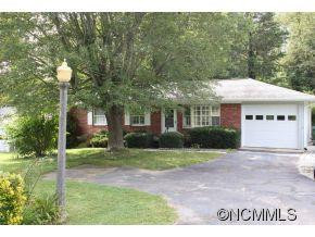 27 Maple Dr.
