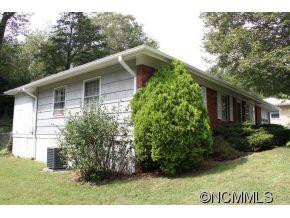 27 Maple Dr. - Photo 3