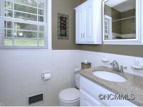 12 Maplewood Road - Photo 12
