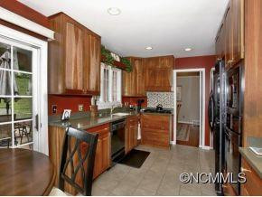 12 Maplewood Road - Photo 7