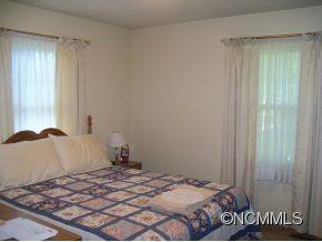 258 SPRING VIEW DRIVE - Photo 8