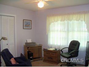 258 SPRING VIEW DRIVE - Photo 10