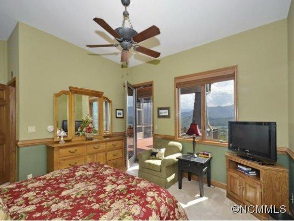 164 BANKER DRIVE - Photo 15